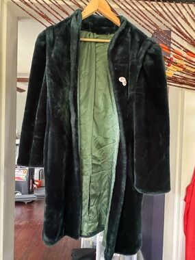 Vintage Faux Fur Coat in Dark Green